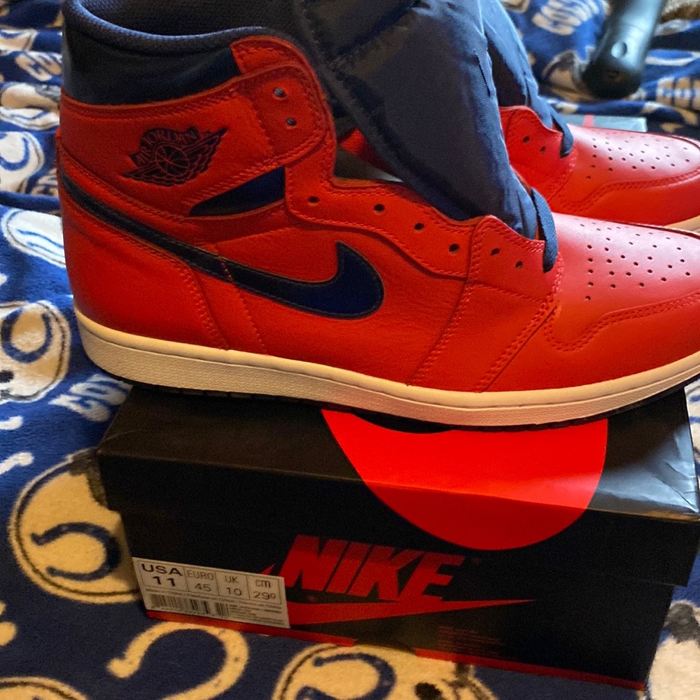 Jordan 1 red David letterman size 11 brand new